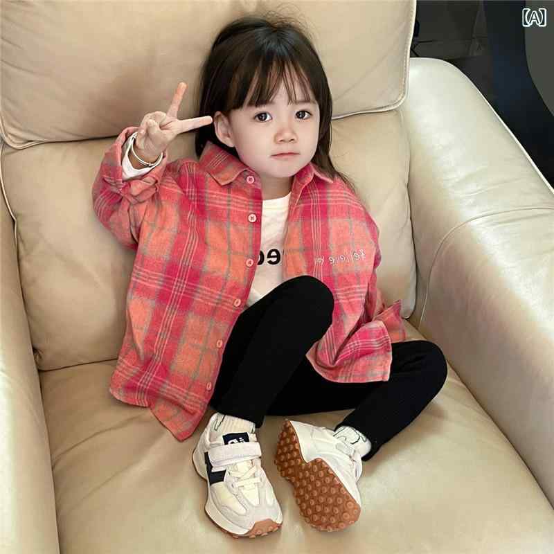 ・カテゴリ: キッズシャツ・対象性別: 女の子・スタイル: 韓国風・ネックライン: レギュラーカラー・袖丈: 長袖・柄: チェック・主な素材: 綿90%・カラー展開: レッド・サイズ展開: 100cm、110cm、120cm、130cm、140cm