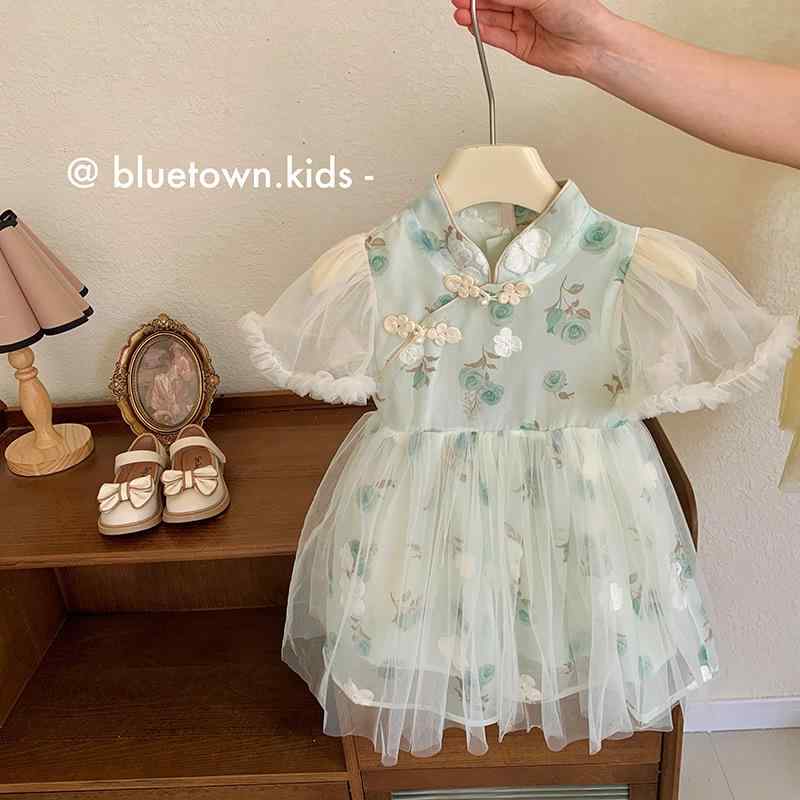 ・カテゴリ: ワンピース、子供用スカート・スタイル: プリンセス・素材: 綿・主な素材: 綿30%・裏地素材: 綿・対象性別: 女の子・対象年齢: 中小童（3〜8歳、100〜140cm）・袖丈: 半袖・スカートデザイン: Aラインスカート・柄: プリント・カラー展開: ピンク、グリーン・サイズ展開: 90cm、100cm、110cm、120cm、130cm、140cm