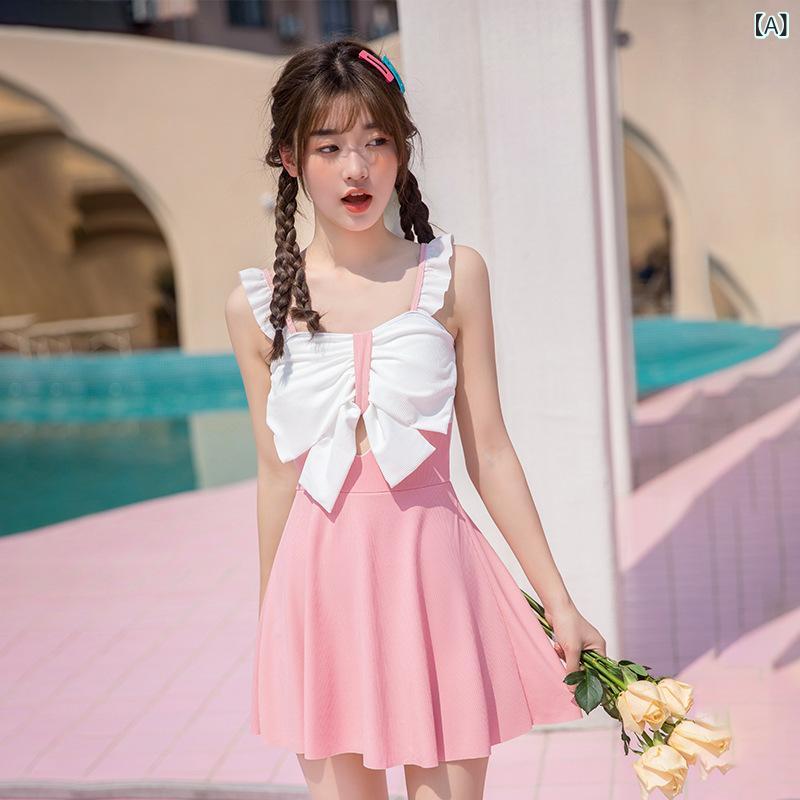 ・対象年齢: 6-8歳、8-10歳、10-12歳、12-14歳・性別: キッズ（女の子）・スタイル: スイート・素材: ポリエステル75%・重量: 約80g・裏地: ポリエステル25%・推奨シーン: 水遊び、スイミング・カラー展開: ピンク、ブルー・サイズ展開: L（推奨体重27.5-35kg）、XL（推奨体重35-47.5kg）・デザイン: ビキニショーツ・カテゴリ: 子供用・中学生用水着