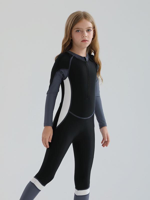 ・カテゴリ: スイムウェア・対象: 女の子、キッズ（中・大型）・スタイル: 小清新風・表地素材: ポリエステル82%・裏地素材: ポリエステル82%・用途: 水泳、水遊び・カラー: ブラック・サイズ: 11887.2cm、12801.6cm、13716cm、14630.4cm・デザイン: ブリーフ（三角ショーツ）
