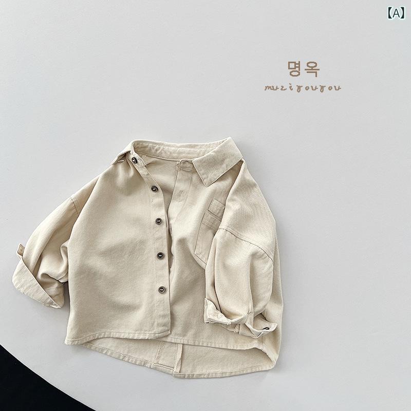 ・カテゴリ: 童シャツ・対象性別: 男女兼用・対象年齢: 中小童（3〜8歳、100〜140cm）・スタイル: 韓国風・ネックライン: 折り襟・袖丈: 長袖・柄: 無地・主な素材: 綿100%・安全基準: A類・カラー展開: ベージュ、ブラウン・サイズ展開: 80cm、90cm、100cm、110cm、120cm、130cm・フード: なし
