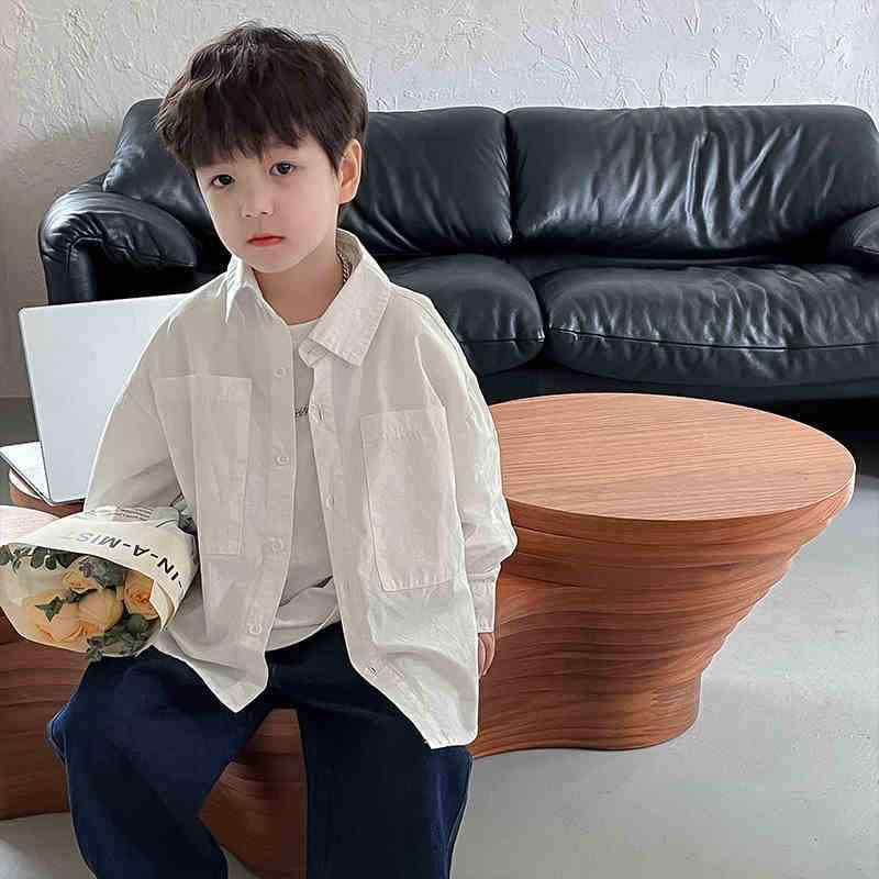 ・カテゴリ: 子供用シャツ・対象性別: 男性・スタイル: 韓国風・ネックライン: 襟付き・袖丈: 長袖・柄: 無地・素材: 綿混紡・主な素材: ポリエステル・カラー展開: ホワイト、ブラック・対応身長: 110cm、120cm、130cm、140cm、150cm、160cm、170cm