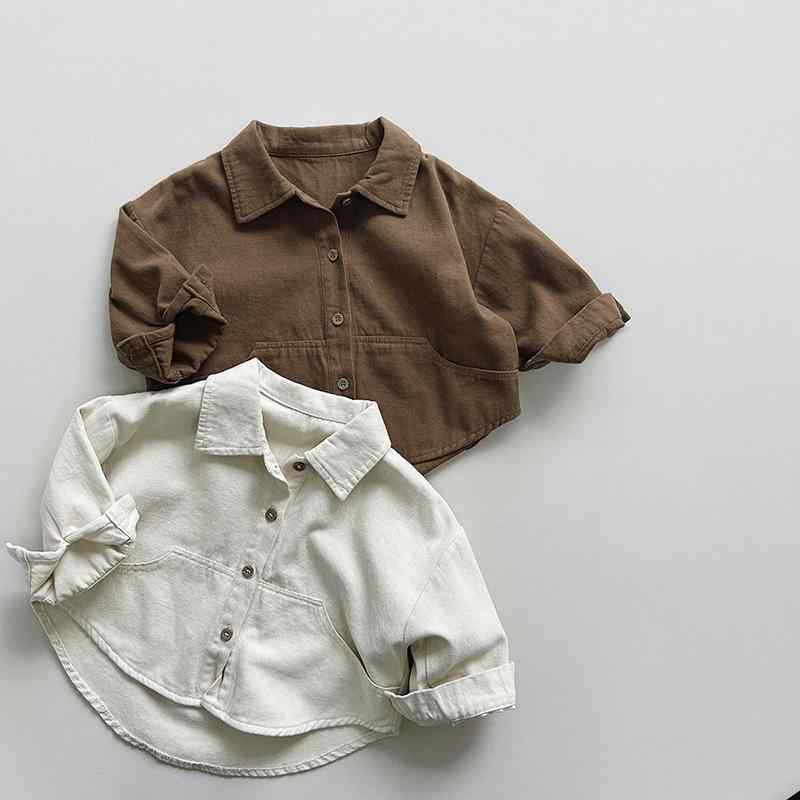 ・カテゴリ: 子供用シャツ・対象性別: 男女共用・対象年齢: 中小童（3～8歳、100～140cm）・スタイル: 韓国風・襟型: 折り襟・生地加工: 柔軟加工・袖丈: 長袖・柄: 無地・主な素材: 綿100%・安全基準: A類・カラー展開: ブラウン、米杏・対応身長: 80cm、90cm、100cm、110cm、120cm、130cm・フード: なし