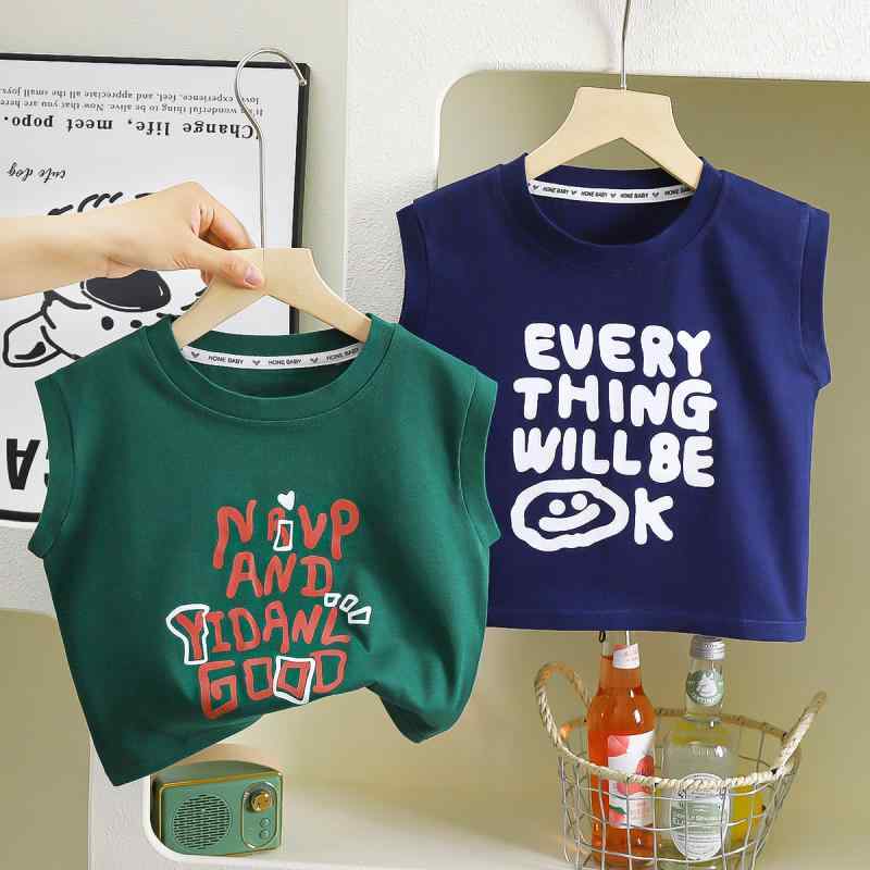 ・カテゴリ: 子供用Tシャツ・対象性別: ユニセックス・スタイル: 韓国風・フード: なし・袖丈: ノースリーブ・対象年齢: 中小童（3～8歳、100～140cm）・生地加工: 柔軟処理・柄: 無地、キャラクター・主な素材: 綿95%・安全基準: A類・ネックライン: クルーネック・機能: 吸湿速乾・カラー展開: グリーン（good）、ブルー（スマイル）、ホワイト（good）、ホワイト（スマイル）・サイズ展開: 80cm、90cm、100cm、110cm、120cm、130cm、140cm、150cm