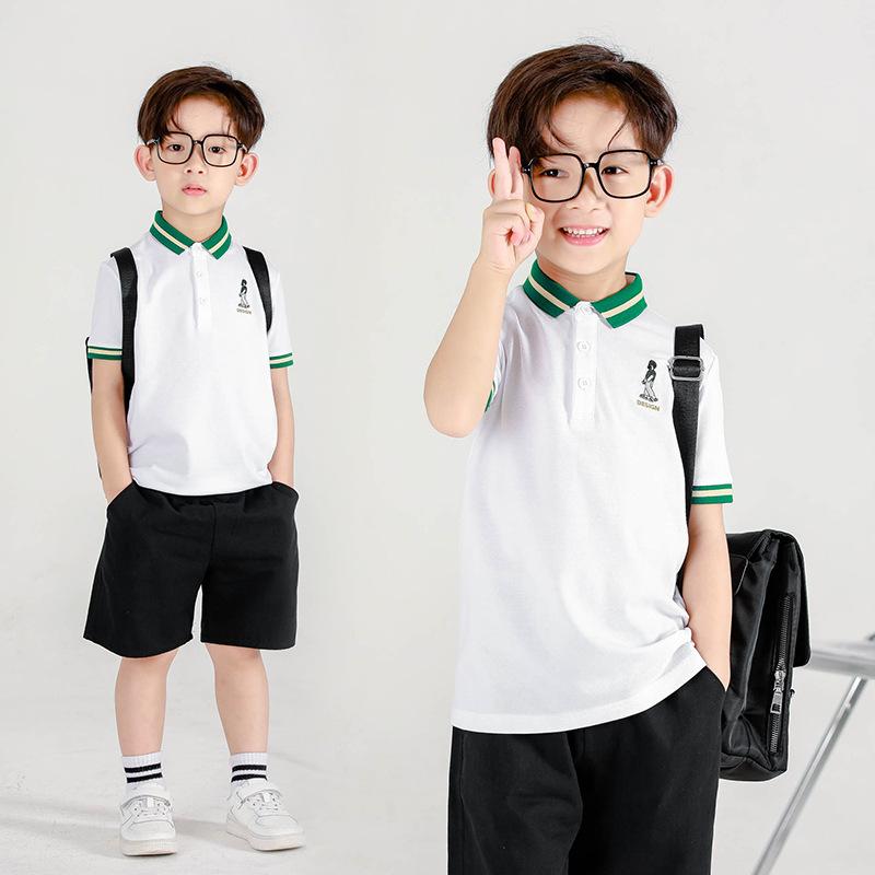 ・性別: メンズ・スタイル: 欧米風・フード: なし・袖丈: 半袖・対象年齢: 中小童（3～8歳、100～140cm）・生地加工: 柔軟処理・柄: 無地・主な素材: 綿95%・安全基準: A類・ネックライン: 襟付き・機能: 吸湿速乾・カラー展開: ホワイト、ブラック、アプリコット、オレンジ・サイズ展開: 110cm、120cm、130cm、140cm、150cm、160cm、170cm・カテゴリ: キッズTシャツ