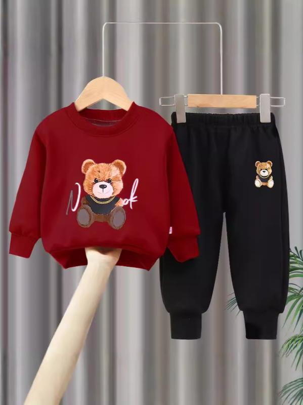 ・カテゴリ: 子供用セットアップ・対象性別: 男女兼用・スタイル: カジュアル・セット内容: トップス、パンツ（2点セット）・対象年齢: 中小童（3〜8歳、100〜140cm）・袖丈: 長袖・フード: なし・パンツ丈: 長ズボン・生地加工: 柔軟加工・生地の厚さ: 普通・柄: 動物、キャラクター・主な素材: ポリエステル95%・安全基準: A類・留め具の種類: プルオーバー・カラー展開: レッド、ピンク、オレンジレッド、グレー、グリーン、オリーブグリーン、グレーベア・サイズ展開: 80cm、90cm、100cm、110cm、120cm、130cm、140cm