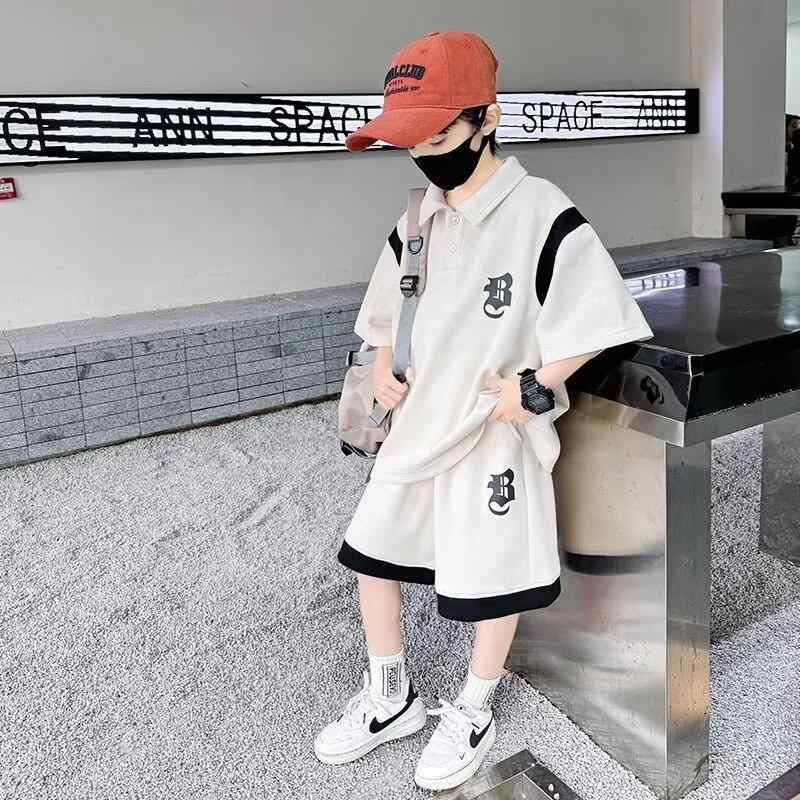 ・カテゴリ: キッズセットアップ・対象性別: 男性・スタイル: 韓国風・セット内容: トップス、パンツ（2点セット）・対象年齢: 中大童（8歳以上、140cm以上）・袖丈: 半袖・フード: フードなし・パンツ丈: ショートパンツ・生地加工: 柔軟加工・厚さ: 薄手・素材: 綿・主な素材の含有量: デフォルト・安全基準: B類・留め具タイプ: プルオーバー・カラー展開: ブラック、アプリコット・対応身長: 120cm、130cm、140cm、150cm、160cm、170cm