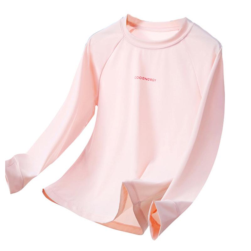 ・カテゴリ: キッズTシャツ・対象性別: 男女兼用・スタイル: シンプル、欧米・フード: なし・袖丈: 長袖・対象年齢: キッズ（3歳以上、身長100cm以上）・生地加工: UVカット加工、柔軟処理・柄: 無地・主な素材: ナイロン・主素材含有量: 71%〜80%・ネックライン: クルーネック・機能: UVカット・カラー展開: サクラピンク、フルーツグリーン、アクアブルー、クラシックホワイト、グレーブルー、ライトグレー、レイヤード風パンツブラック、レイヤード風パンツロイヤルブルー、レイヤード風パンツアプリコット、レイヤード風無地パンツブラック、レイヤード風無地パンツアプリコット、レイヤード風無地パンツロイヤルブルー・サイズ展開: 110、120、130、140、150、160、170