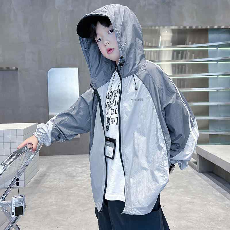 キッズ 防晒パーカー 男の子 ジュニア 軽量 UVカット 接触冷感 ナイロン フード付...