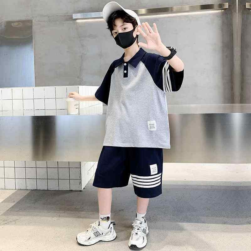 ・カテゴリ: キッズセットアップ・対象性別: 男の子・スタイル: 韓国風・セット内容: ジャケット、パンツの2点セット・対象年齢: 中大童（8歳以上、身長140cm以上）・袖丈: 長袖・フード: なし・パンツ丈: 長ズボン・生地の厚さ: 普通・素材: 綿90%・安全基準: B類・開閉仕様: ファスナー・カラー展開: 画像色・対応身長: 120cm、130cm、140cm、150cm、160cm、170cm