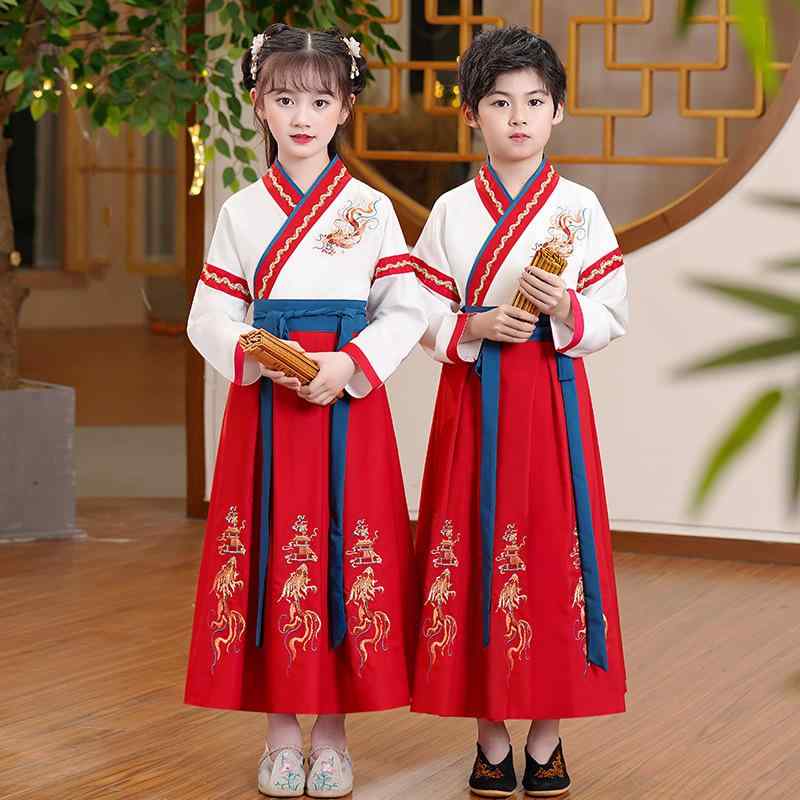 ・カテゴリ: 子供用旗袍・唐装・民族衣装・スタイル: 韓国風・款式: 唐装・柄: 動物・裏地: なし・生地加工: 柔軟処理・要素: セットアップ、田園、キャラクター、可愛い・写真撮影: モデル着用実物撮影・対象性別: 男女兼用・主生地素材: 聚酯繊維（ポリエステル）・主生地素材含有量: 60%・厚さ: 普通・カラー展開: 躍龍門男女同款広袖、躍龍門男女同款直袖、躍龍門男女同款半袖、湖藍如意拼接広袖、湖藍如意拼接直袖、湖藍如意半袖、麒麟男女款広袖、麒麟男女款直袖、麒麟男女款半袖、躍龍門女款広袖、躍龍門女款直袖、躍龍門女款半袖・対応身長: 110cm、120cm、130cm、140cm、150cm、160cm、170cm・対象年齢層: 中小童（3〜8歳、100〜140cm）・衿タグ: あり・吊り下げタグ: あり