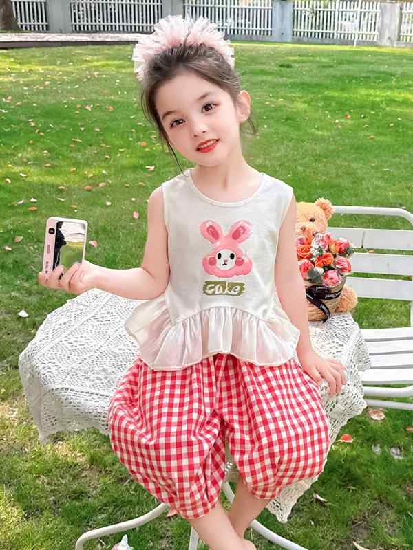 子供服 セットアップ 女の子 夏 ノースリーブ トップス 格子柄 クロップドパンツ 2点セット 赤 コットン混紡 涼しい 薄手 通気性 韓国子供服 洋気 かわいい キッズ ベビー 普段使い お出かけ 旅行 プレゼント