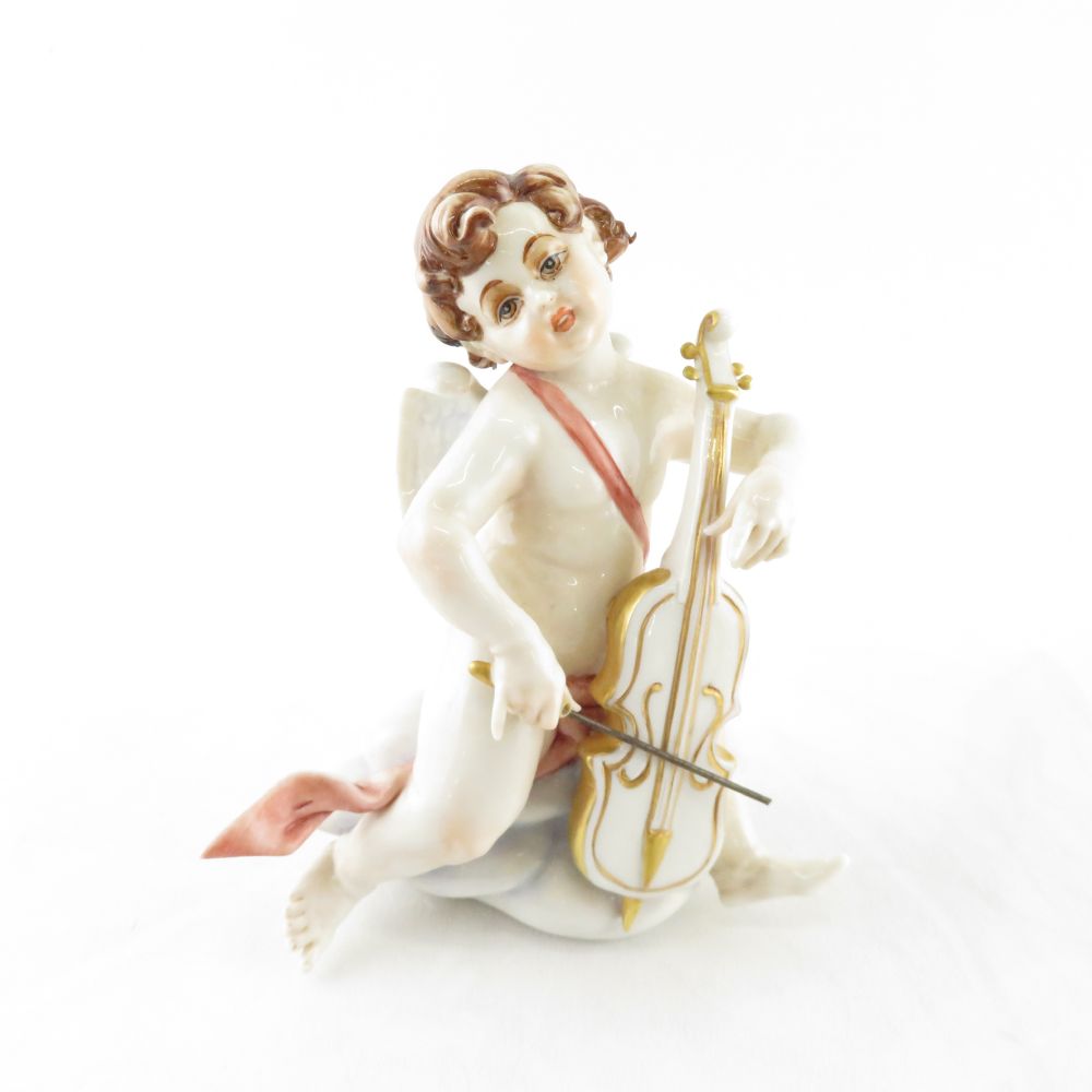 美品 Richard Ginori リチャードジノリ カポディモンテ Cute and angelic figure playing the cello フィギュリン 置物 天使 チェロ 陶器人形 レア 希少 SU5061V 【中古】