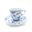 美品 ROYAL COPENHAGEN ロイヤルコペンハーゲン ブルーフルーテッドフルレース デミタスカップ&ソーサー SY10503G 【中古】