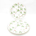 美品 WEDGWOOD ウェッジウッド ワイルドストロベリー 小皿 2枚 ペア 17cmプレート ケーキ デザート SO3100B1 【中古】