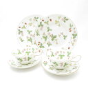 美品 WEDGWOOD ウェッジウッド ワイルドストロベリー ティーカップ&ソーサー 中皿 トリオ2セット 20cmプレート SN251A1 【中古】