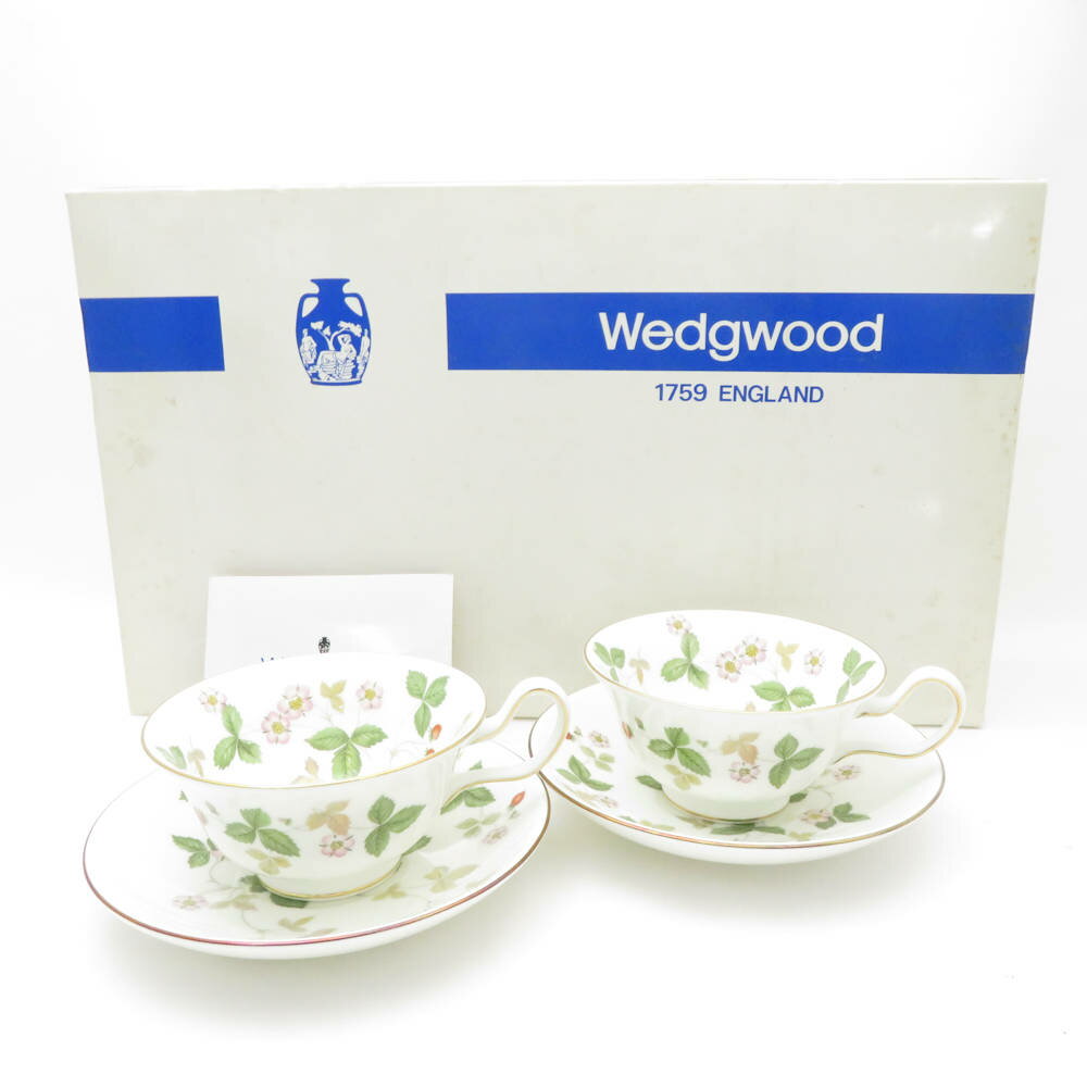 美品 WEDGWOOD ウェッジウッド ワイルドストロベリー ティーカップ＆ソーサー 2客 ペア ピオニー 黒壺 英国 SU12270H1 【中古】