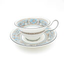 美品 WEDGWOOD ウェッジウッド フロレンティーンターコイズ ティーカップ&ソーサー ピオニー 黒壺 SU12413B1 【中古】