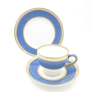 WEDGWOOD ウェッジウッド ユーランダーパウダーブルー ティーカップ&ソーサー 中皿 2点 セット 17cmプレート リー 黒壺 SC8317G1 【中古】