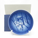 未使用 ROYAL COPENHAGEN ロイヤルコペンハーゲン 2023年「CHRISTMAS TIME IN THE FOREST」 イヤープレート ウォー...
