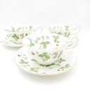 美品 WEDGWOOD ウェッジウッド ワイルドストロベリー ティーカップ&ソーサー 3客 セット ピオニー 黒壺 金彩 英国 紅茶 SU12941L1 【中古】