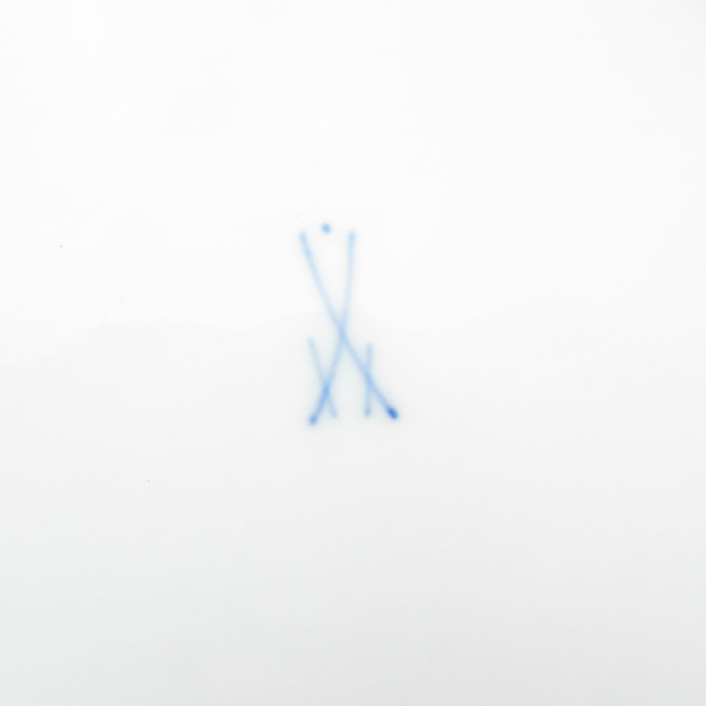 美品 MEISSEN マイセン 散らし小花 メッシュプレート 28cmプレート 透かし皿 オープンワーク SO3562T2 【中古】