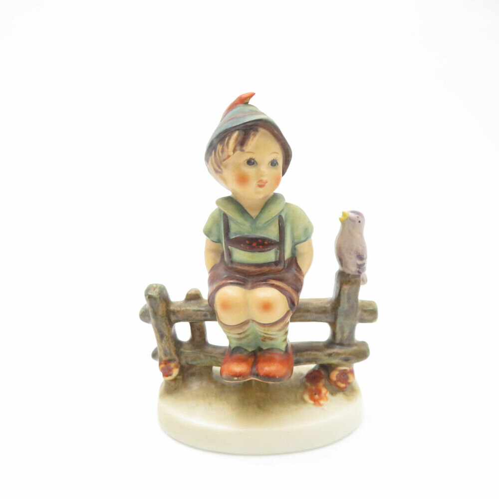 美品 Goebel ゲーベル 111 Wayside Harmony ウェイサイドハーモニー フンメル人形 フィギュリン 1点 置物 男の子 少年 SC9362V1 【中古】
