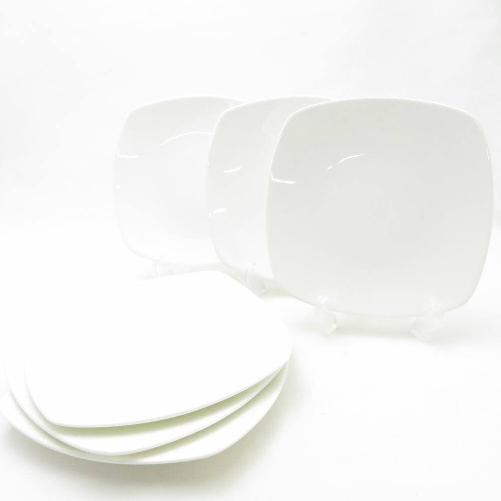 ウェッジウッド　アレクサンドラ　スクエアプレート　デザートプレート　新品未使用 ウェッジウッド アレクサンドラ デザートスクエアプレートを買い取り