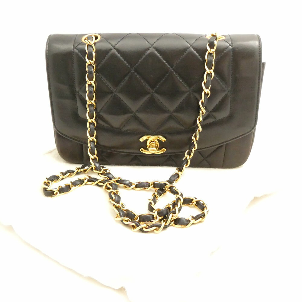 CHANEL ����ͥ� �ޥȥ�å� �������� 22 ���������Хå� 3���� AM8000W3 ����š�