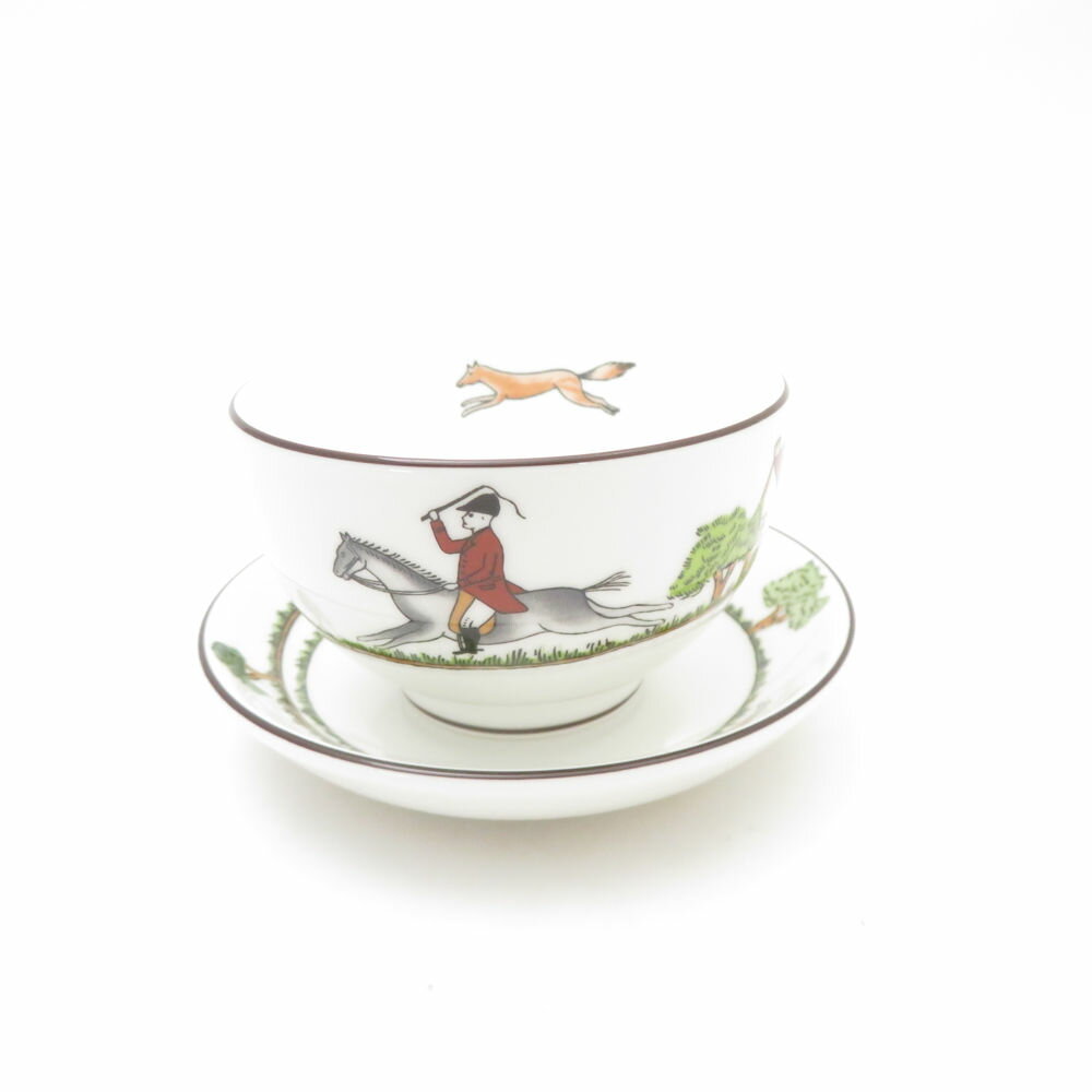 美品 WEDGWOOD ウェッジウッド ハンティングシーン ジャパニーズカップ＆ソーサー 湯呑 茶托 ティーボウル プチトレー SN461B2 【中古】