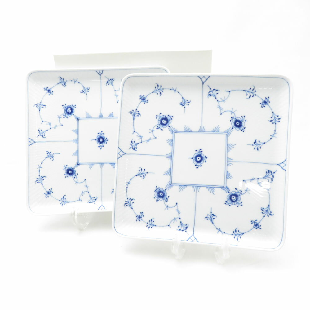 美品 ROYAL COPENHAGEN ロイヤルコペンハーゲン ブルーフルーテッドプレイン 720 スクエアプレート 2枚 ペア 20cm 角皿 ディッシュ 青 白 SU13602B3 【中古】