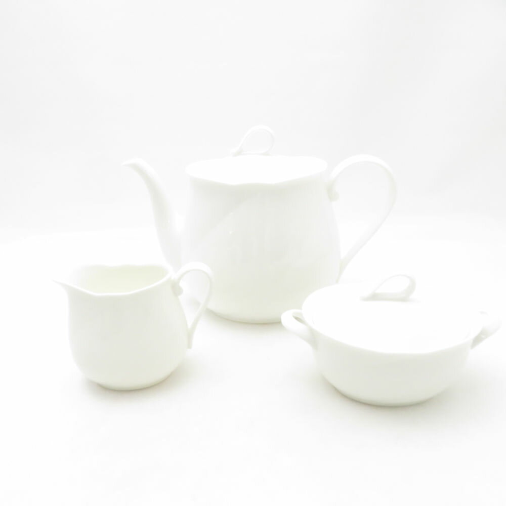 美品 Noritake ノリタケ ENSEMBLE WHITE アンサンブルホワイト ティーポット＆クリーマー＆シュガーポット 3点 ティーセット 茶器 ミルク クリーム 砂糖 SC9671A1 【中古】