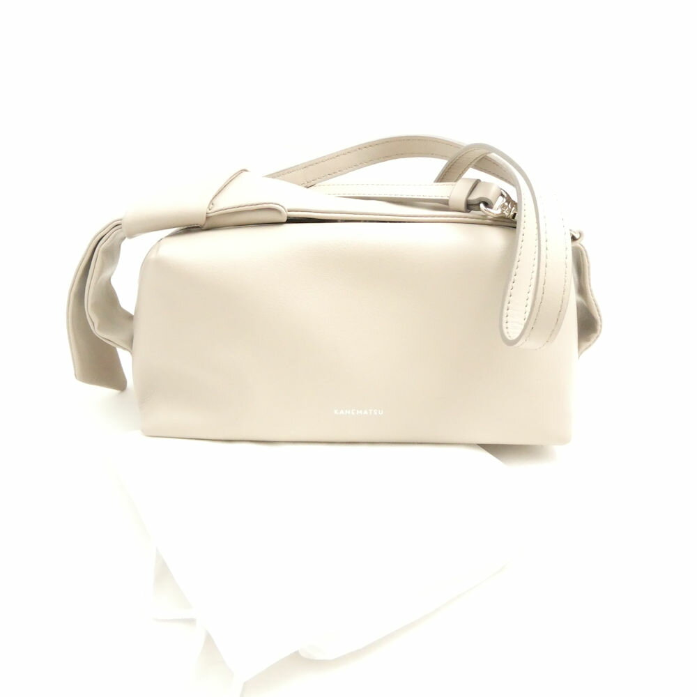 ���� ��¤��ͤޤ� ���������Хå� �쥶�� 2way �Υåȥǥ����� �ϥ�� �� ���Ф� ��ǥ����� AU4011 ����š�