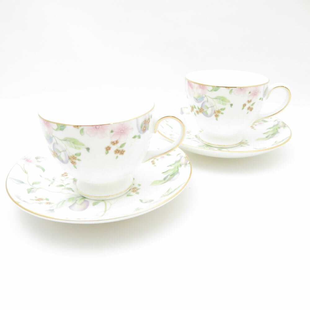 美品 WEDGWOOD ウェッジウッド スウィートプラム ティーカップ＆ソーサー 2客 ペア リー スイート 花柄 金彩 英国 SU13707J2 【中古】