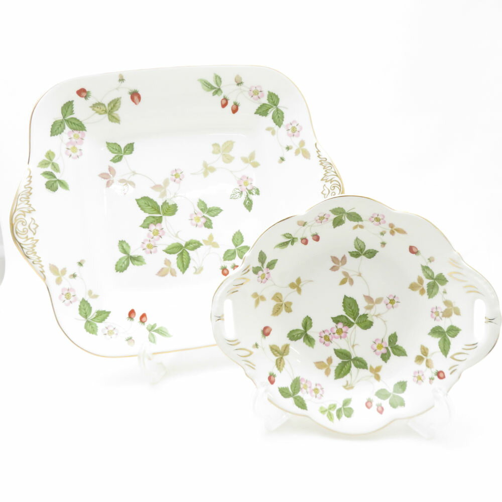 美品 WEDGWOOD ウェッジウッド ワイルドストロベリー BBプレート ウィンザートレイ 2枚 セット ブレッド&バター パン皿 英国 SU13724V1 【中古】