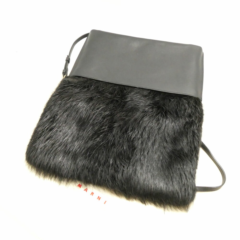 美品 MARNI マルニ ショルダーバッグ ヌートリア ファー レディース AM8104 【中古】