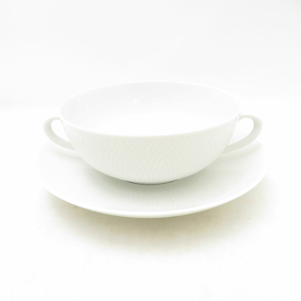 美品 ROYAL COPENHAGEN ロイヤルコペンハーゲン SALTO アクセル・サルト スープカップ＆ソーサー 1客 ダブルハンドル 白磁 希少 レア SU13915V2 【中古】