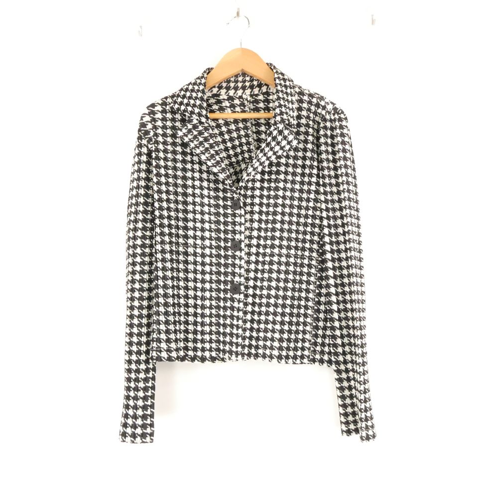 樂天商城 - PLEATS PLEASE ISSEI MIYAKE プリーツプリーズ イッセイミヤケ ジャケット 3 L相当 ポリエステル100% 長袖 千鳥格子 黒白 アウター レディース AU4375A91 【中古】