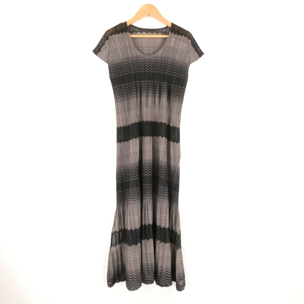 Rakuten - 美品 PLEATS PLEASE ISSEI MIYAKE プリーツプリーズ イッセイミヤケ カラーブロック ノースリーブワンピース 3 L相当 ポリエステル100% ロング ドレス ひざ丈 グラデーション レディース AU4378A91 【中古】