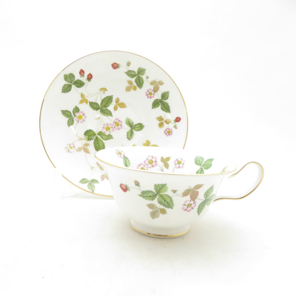 reMOVE 楽天市場店の未使用 WEDGWOOD ウェッジウッド ワイルドストロベリー ティーカップ＆ソーサー 2客 ペア ピオニー 紅茶 SO3911K2 【中古】｜アングル3