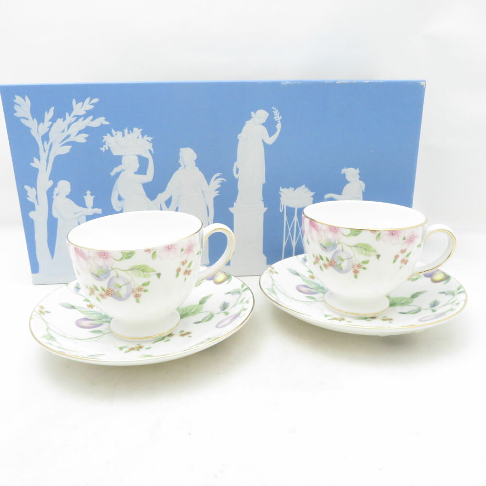 乐天商城 - 未使用 WEDGWOOD ウェッジウッド スウィートプラム ティーカップ＆ソーサー 2客 リー ペア 金彩 英国 SU14255K1 【中古】