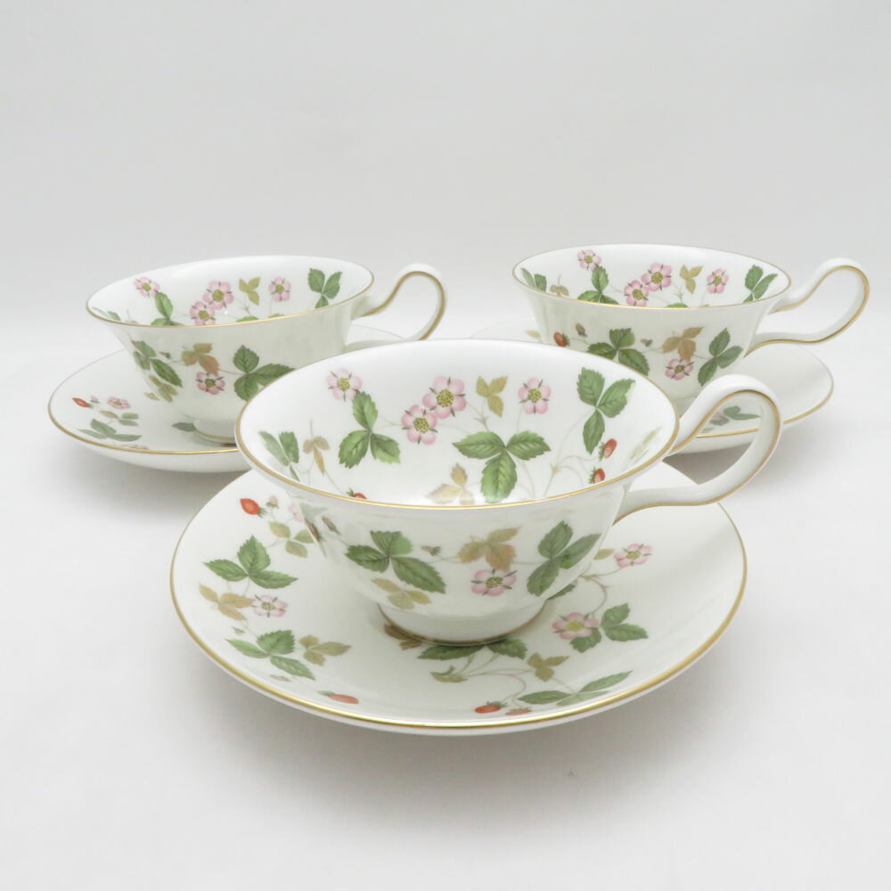 WEDGWOOD ウェッジウッド ワイルドストロベリー ティーカップ＆ソーサー 3客 セット ピオニー 黒壺 金彩 英国 紅茶 SU14155B4 【中古】