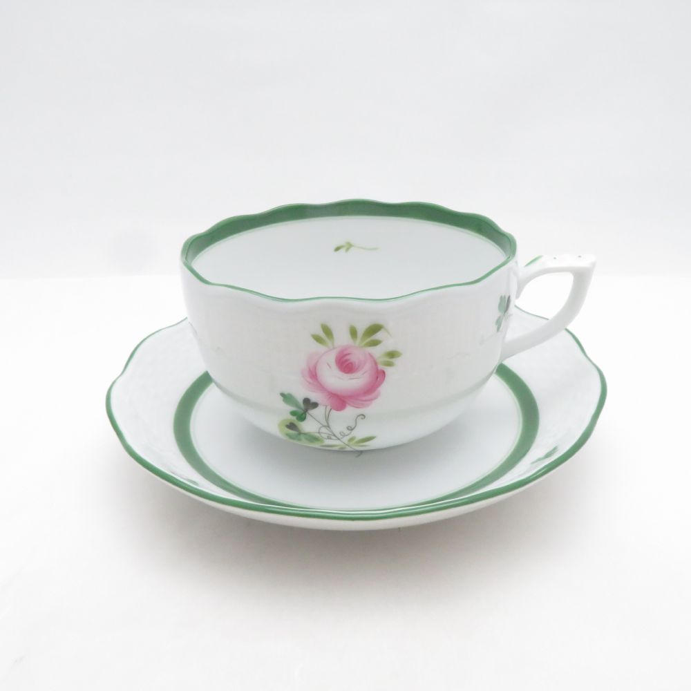 美品 Herend ヘレンド VRH ウィーンの薔薇 ティーカップ＆ソーサー 紅茶 バラ SO4272D1 【中古】