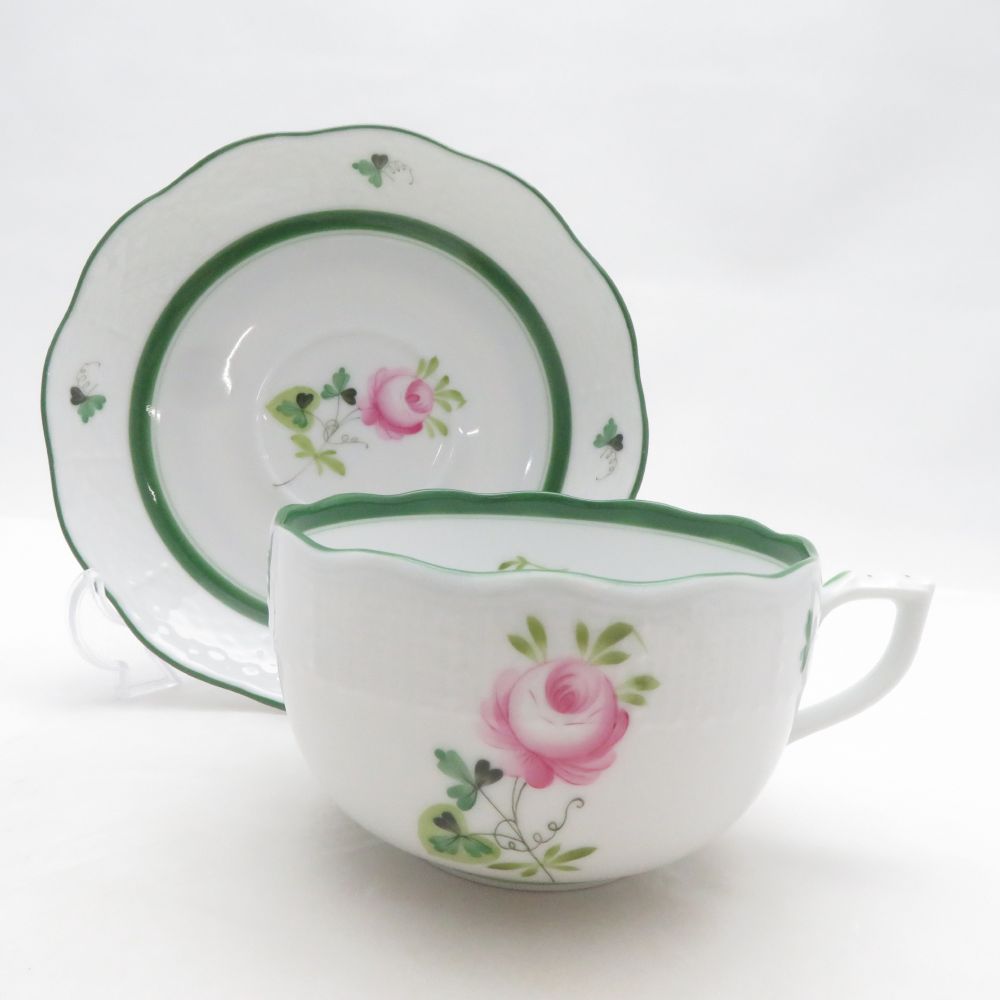 reMOVE 楽天市場店の美品 Herend ヘレンド VRH ウィーンの薔薇 ティーカップ＆ソーサー 紅茶 バラ SO4272D1 【中古】｜アングル3