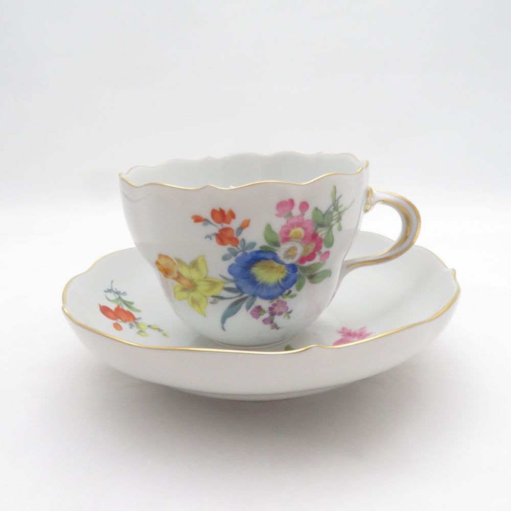 美品 MEISSEN マイセン ベーシックフラワー ブーケ 五つ花 カップ＆ソーサー SM5996V1 【中古】
