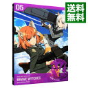 【中古】【Blu−ray】ブレイブウィッチーズ 第5巻 限定版 CD・設定資料集・扶桑魔女新報付 / 高村和宏【監督】