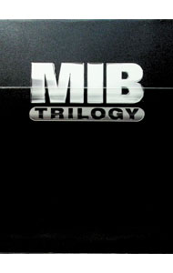 &nbsp;&nbsp;&nbsp; 【Blu−ray】メン・イン・ブラック　ブルーレイ・トリロジー の詳細 発売元: 角川書店 カナ: メンインブラック　ブルーレイトリロジーブルーレイディスク MEN IN BLACK / バリーソネンフェルド ディスク枚数: 5枚 品番: DAXA4298 リージョンコード: 発売日: 2012/10/26 映像特典: ［2］3D化の舞台裏／［3］メイキング・オブ・MIB3／MIBのビジュアル・エフェクト／CGメイキング／シーン解説／MIB3のエイリアンたち／MIBの今昔／MIB3のウェポン＆マシン・コレクション／NG集／“Back　In　Time”（Pitbull）ミュージックビデオ　他 内容Disc-1メン・イン・ブラック3Disc-2メン・イン・ブラック3Disc-4メン・イン・ブラック2Disc-5メン・イン・ブラック 関連商品リンク : バリー・ソネンフェルド 角川書店