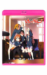 【中古】【Blu-ray】けいおん！ 1 初回生産限定版 ポスターカード・きせかえ軽音部・ステッカー・ピック・プロフィールカード付 / 山田尚子【監督】