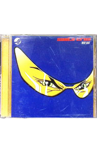 &nbsp;&nbsp;&nbsp; ウェイ・アウト の詳細 ブリストル出身の4人組による1st、と聞いてトリップ・ホップと思いきや大間違い。淡いvoと揺るぎないコーラス・ワークは何処か懐かしく、泣かせるアコギとピリっとしたエレギを巧みに使い分けてツボを突いてくる。ブリティッシュ好きは注意すべし。 カテゴリ: 中古CD ジャンル: 海外のロック＆ポップス 海外のアーティスト 発売元: ユニバーサル　ビクター アーティスト名: サンタ・クルーズ カナ: ウェイアウト WAY OUT / サンタクルーズ ディスク枚数: 1枚 品番: MVCE24039 発売日: 1998/01/21 ENG: WAY OUT 曲名Disc-11.　セイル・オン2.　30ディグリーズ・ビロウ3.　フォーエヴァー4.　ロケット・マン5.　ミステリー・ショー6.　ヘヴン・オンリー・ノウズ7.　シザーメン8.　ヴァルチャーズ9.　ザ・リヴィング・エンド10.　YAKUZA11.　メイク・イット・ベター12.　オクトパス13.　30ディグリーズ・ビロウ（メコン・リミックス／日本盤のみ収録ボーナス・トラック） 関連商品リンク : サンタ・クルーズ ユニバーサル　ビクター