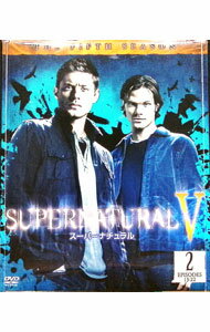 &nbsp;&nbsp;&nbsp; SUPERNATURAL　V　スーパーナチュラル　フィフス　セット2 の詳細 発売元: ワーナー・ホーム・ビデオ カナ: スーパーナチュラルフィフスセット2 SUPERNATURAL SEASON 5 / ヨウガ ディスク枚数: 5枚 品番: SPY30929 リージョンコード: 2 発売日: 2011/09/07 映像特典: ［5］サバイバルガイド〜世界の終末〜：エリック・クリプキの手引き，終末を乗り切れ，ルシファーとミカエルは兄弟か？，終末への準備はできているか？，悪魔の出現，悪魔崇拝の世界／サバイバルガイド〜世界の終末〜：隠しボタン×2／ゴースト・フェイサーズ／ウェブ・シリーズ／NG集 内容Disc-1＜第13話＞両親との再会＜第14話＞ブラッディ・バレンタインDisc-2＜第15話＞蘇る死者たち＜第16話＞神からの伝言Disc-3＜第17話＞バビロンの淫婦＜第18話＞最後の砦Disc-4＜第19話＞神々の集い＜第20話＞4つの指輪Disc-5＜第21話＞騎士との約束＜第22話＞世界の終末 関連商品リンク : 洋画 ワーナー・ホーム・ビデオ
